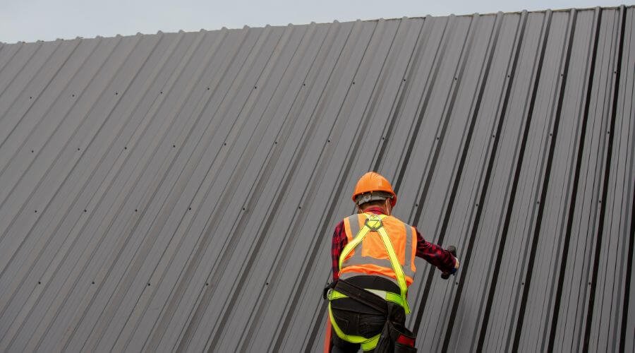 Professional metal roof installation services in Meriden, WY
